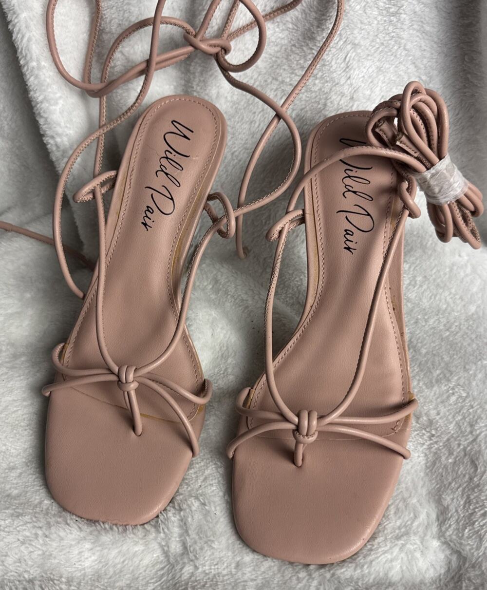 NEW Wild Pair SANTEAGO Sz 7 M Strappy Wedge Nude 4" Summer Clear Heel Sandals